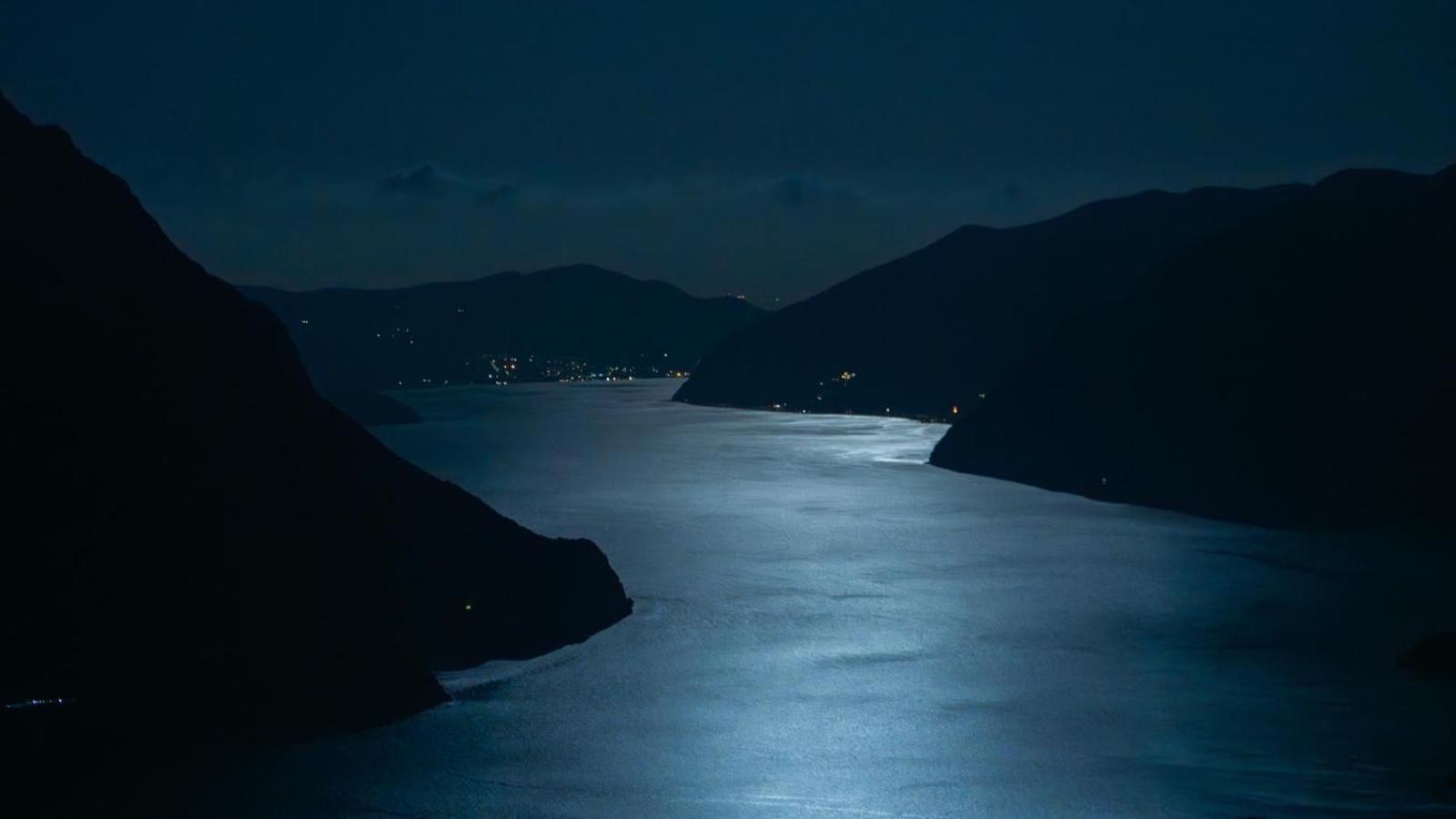 Brezza Di Lago Коста-Вольпіна Екстер'єр фото